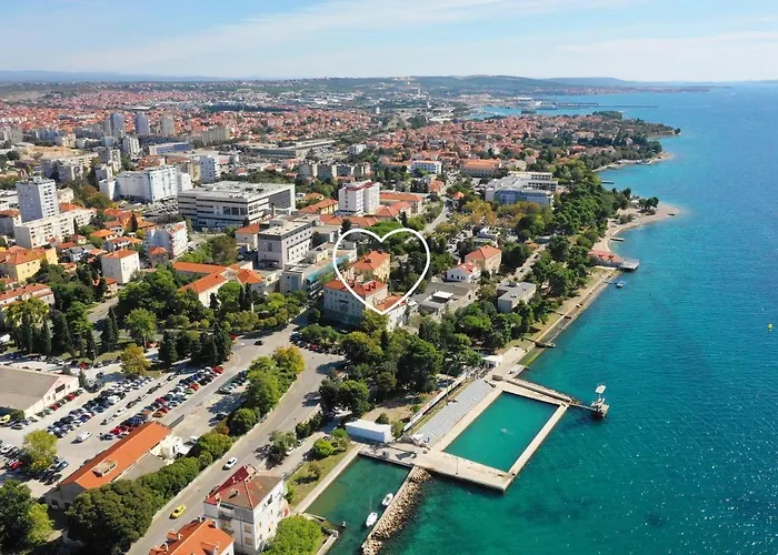Apartments & Rooms Kolovare Beach 3, Zadar
